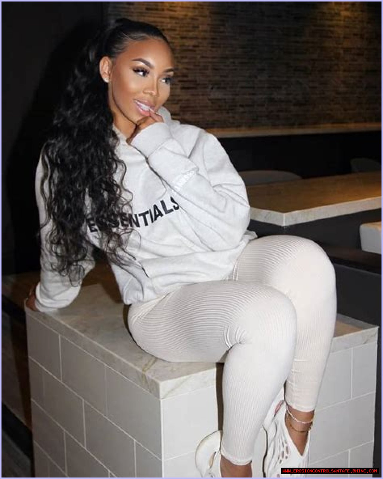 Aaleeyah Petty Bio, Wiki, Age, Family, Wife, Baby Daddy, Selfie and Net Worth.