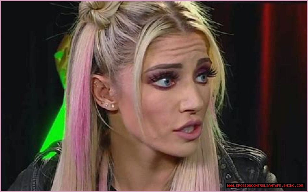 Alexa Bliss Fires Back At Claims She ‘Wore Too Much Makeup’ On WWE RAW