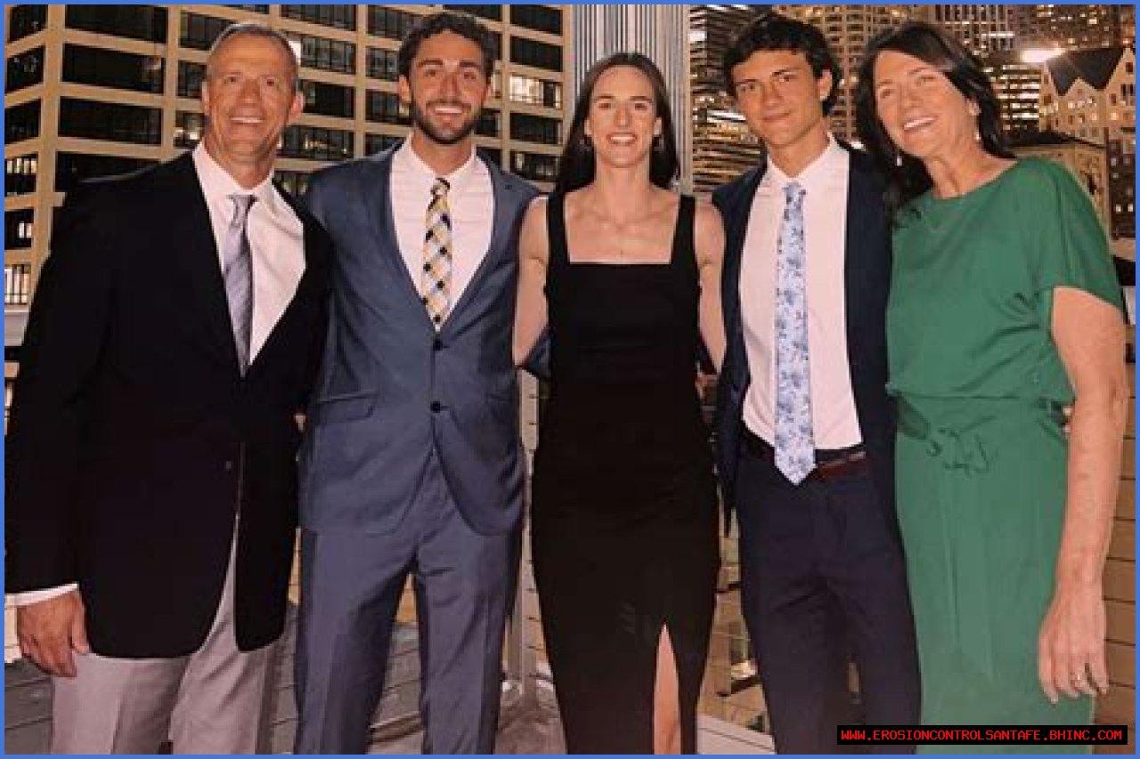 Caitlin Clark family: Parents Brent Clark, Anne Nizzi-Clark, brothers Blake Clark, Colin Clark