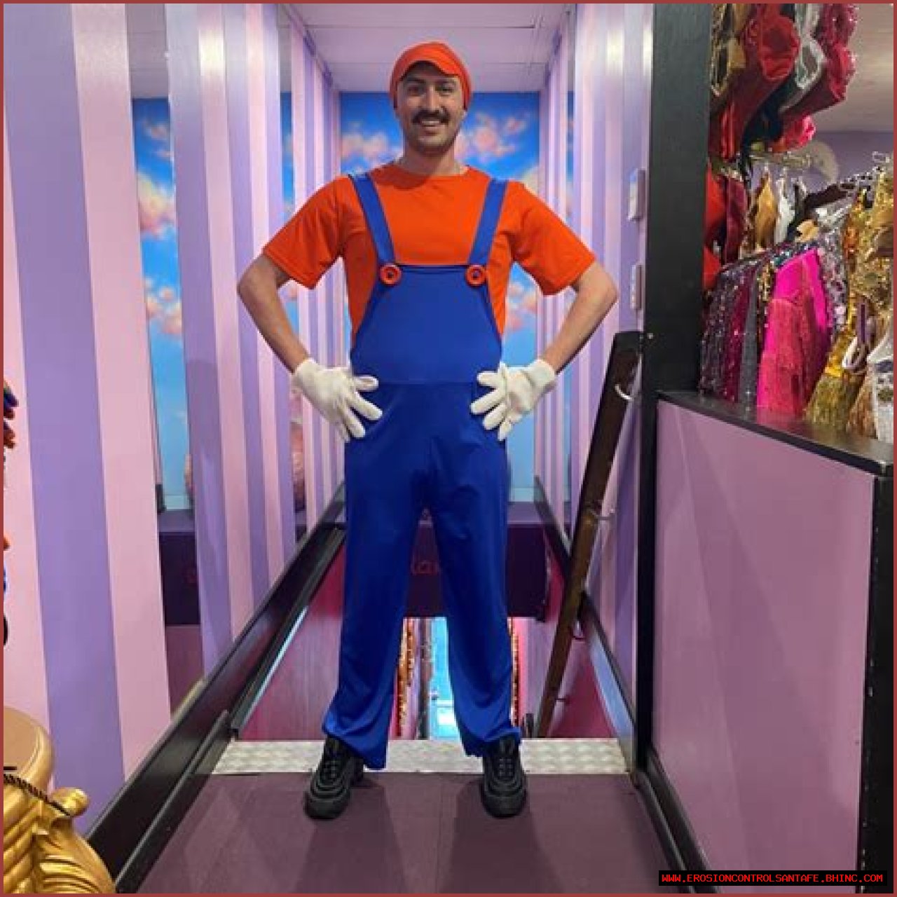 Hire Mario for a Corporate Event or Performance Booking.