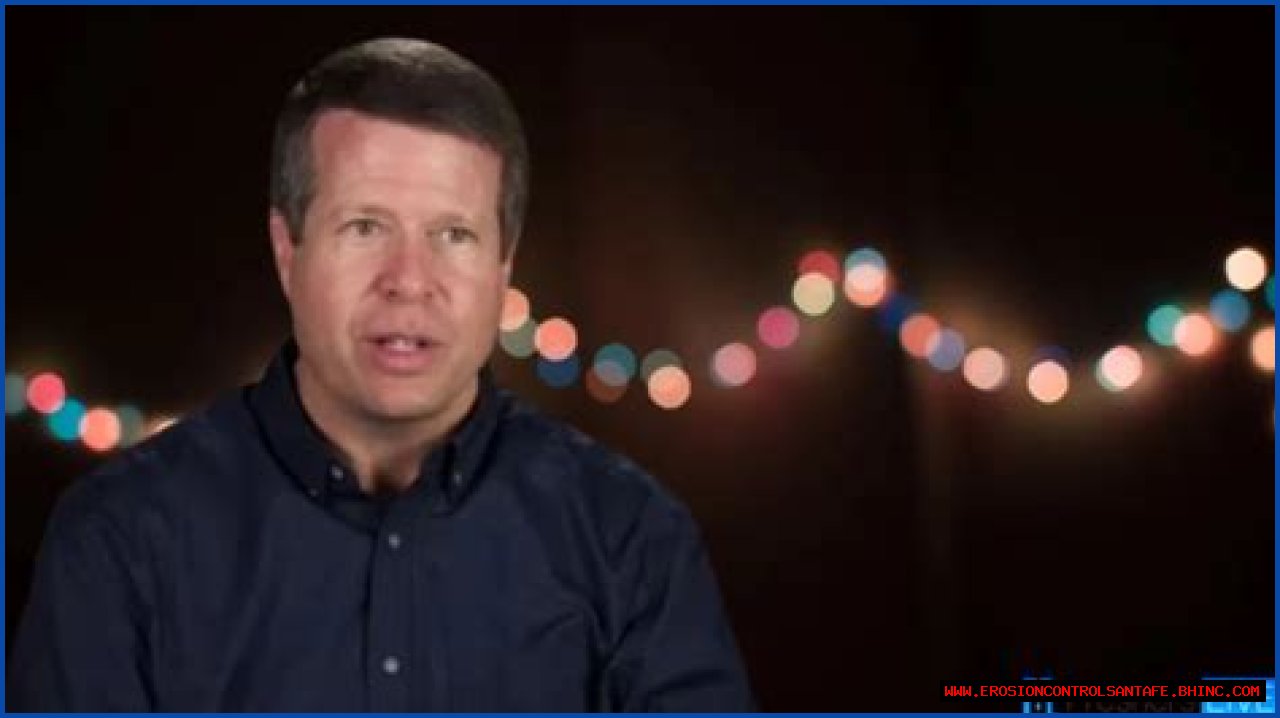 Jim Bob Duggar Net Worth in 2023 How Rich is He Now?